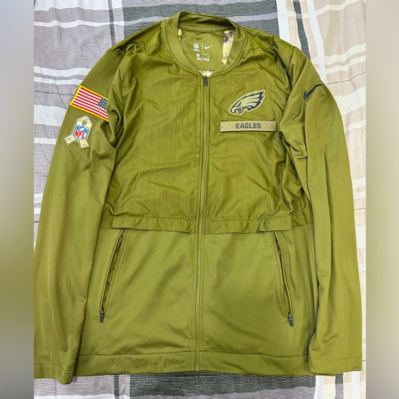 Nike PHILADELPHIA EAGLES “Salute to Service” Men’s Hybrid Jacket - Picture 1 of 4